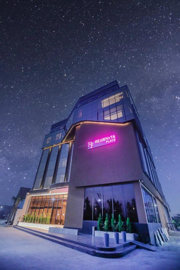 Regenta Place Verka 암리차르 외부 사진