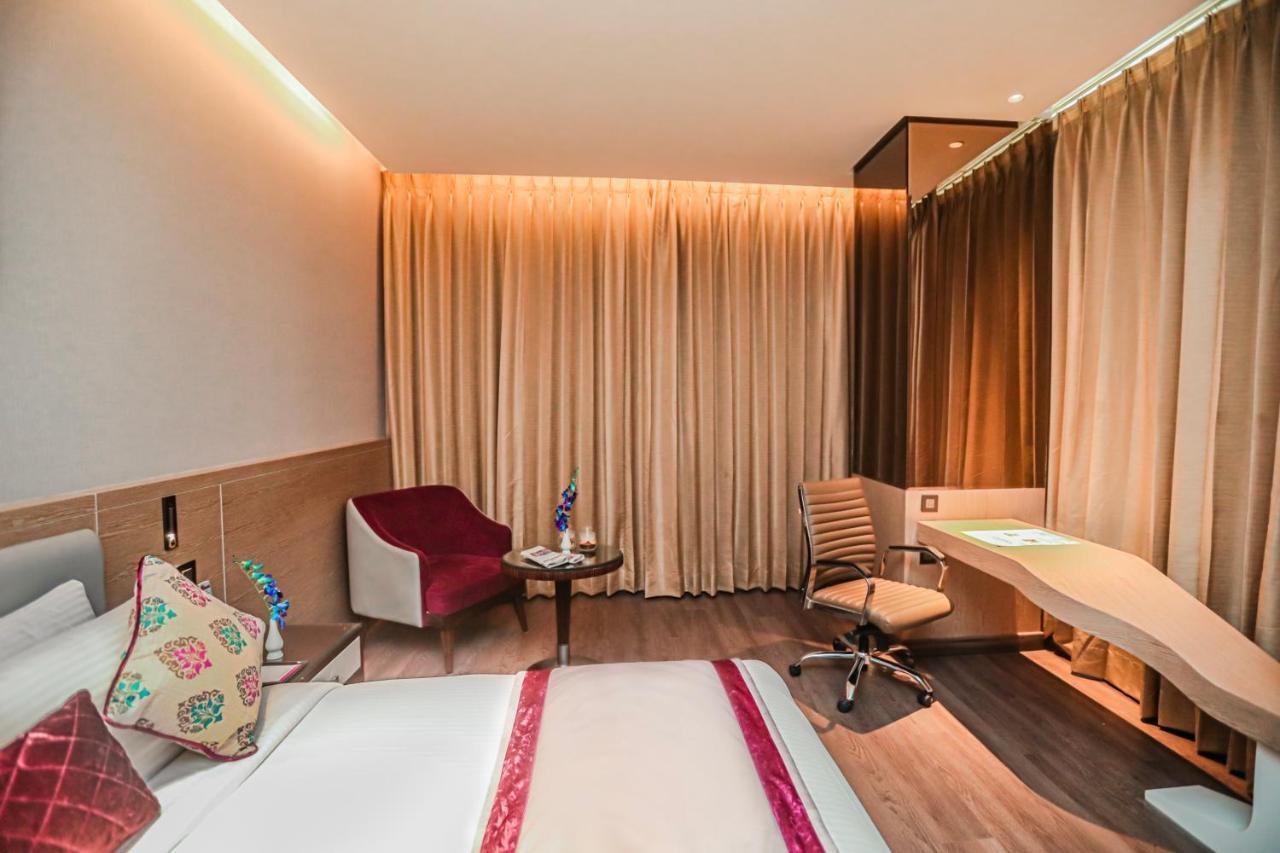 Regenta Place Verka 암리차르 외부 사진
